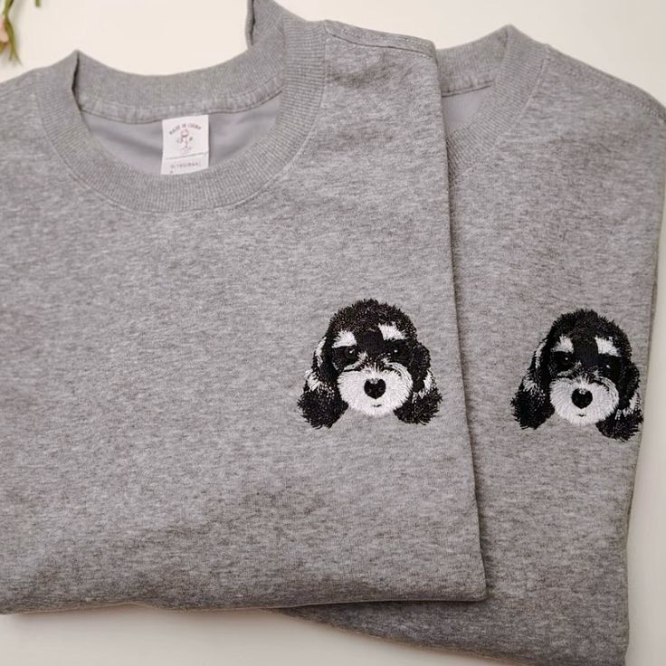 Polera personalizada con la cara y nombre de tu mascota 🐾